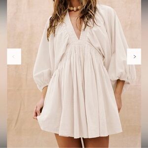 Free People- Ivory For the moment mini dress perfect condition